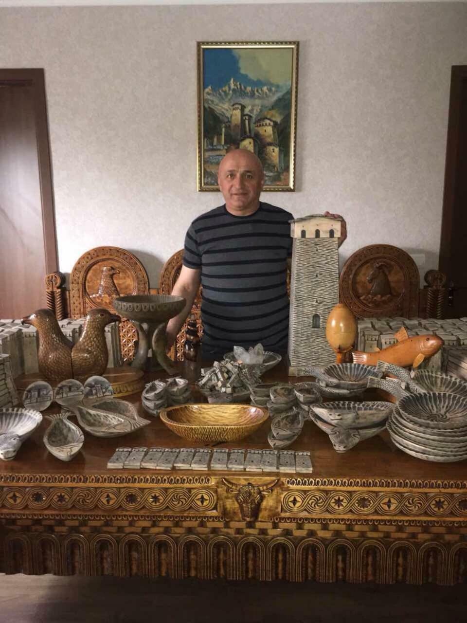 Guesthouse Besarion Ushguli Buitenkant foto