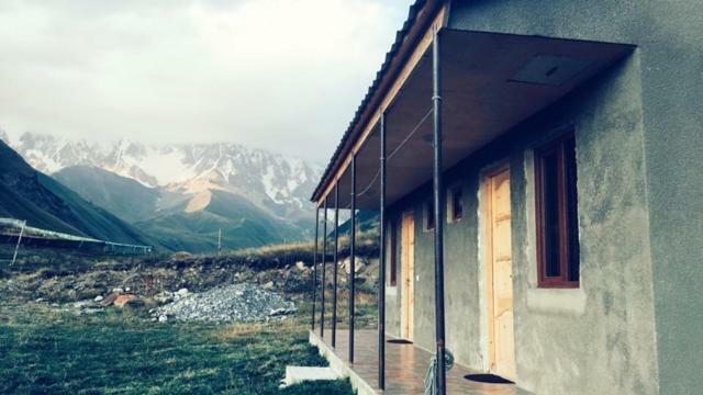 Guesthouse Besarion Ushguli Buitenkant foto